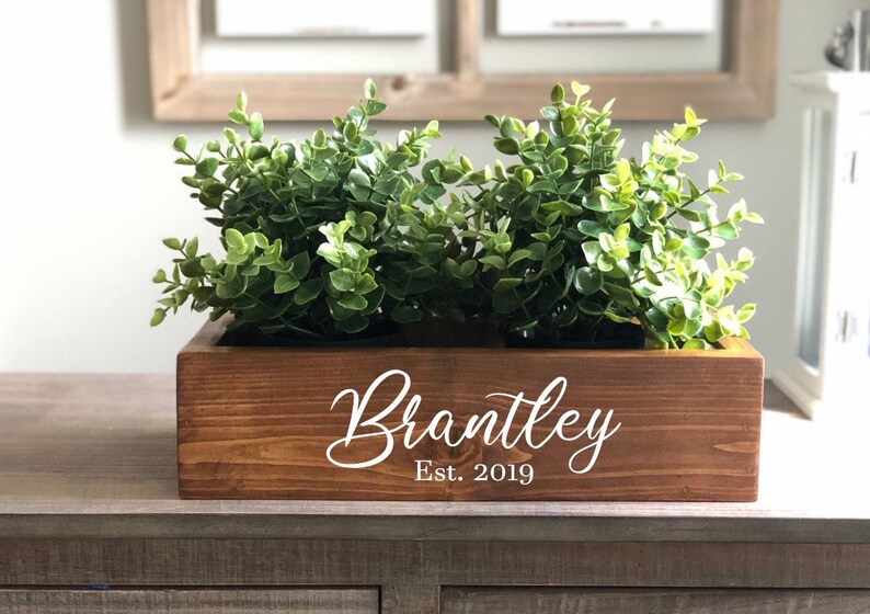 Modern Farmhouse planter box wedding decor. image 1