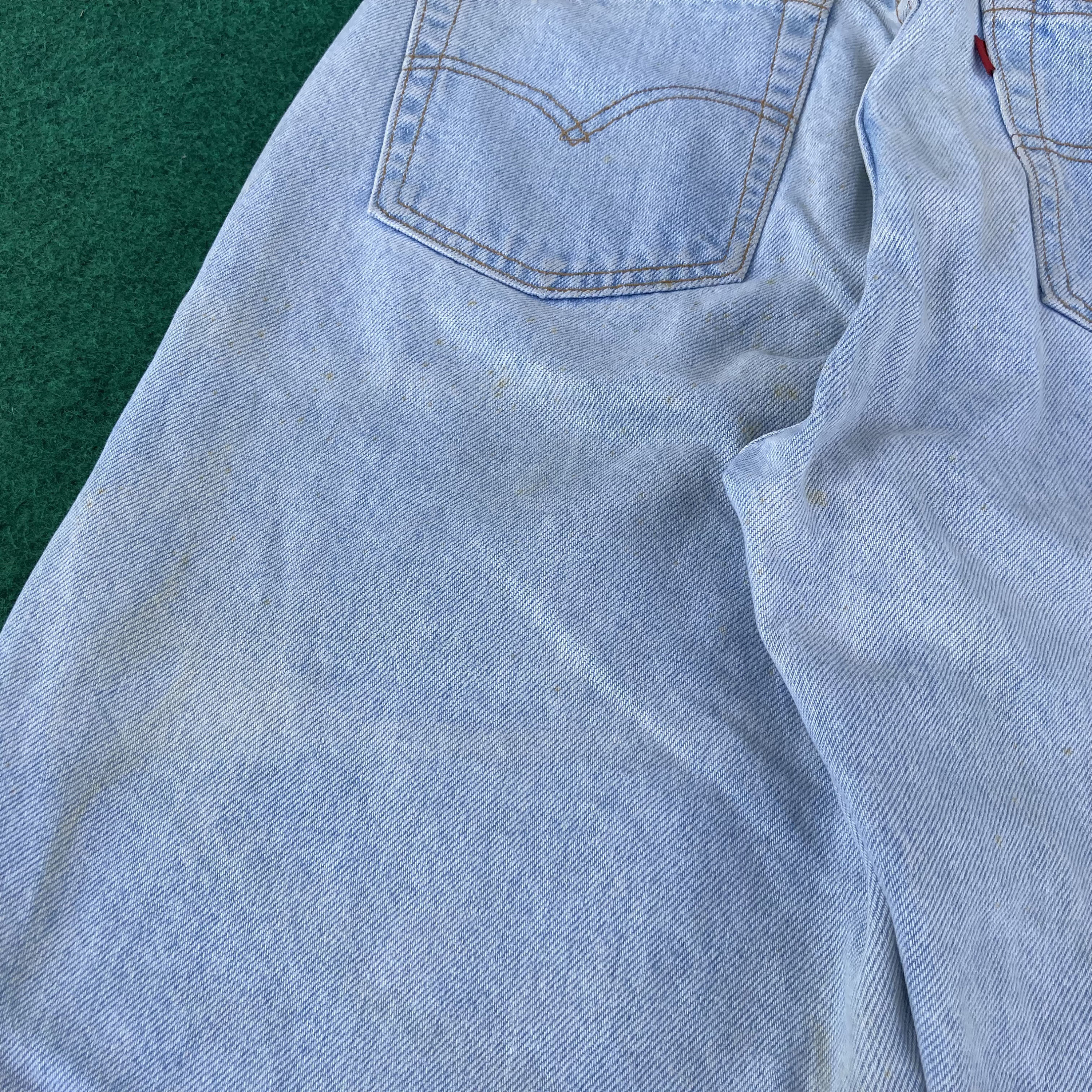Vintage Levis 560 Loose Fit Straight Leg Sz 31 Light Blue 90s
