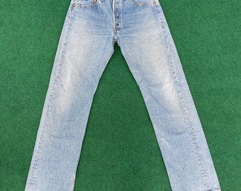 Vintage Levis 501 Distressed Ripped 32 Light Wash Grunge Style Jeans