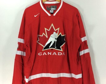 Vintage Team Canada Nagano Olympics Bauer Hockey Jersey, Size Medium –  Stuck In The 90s Sports