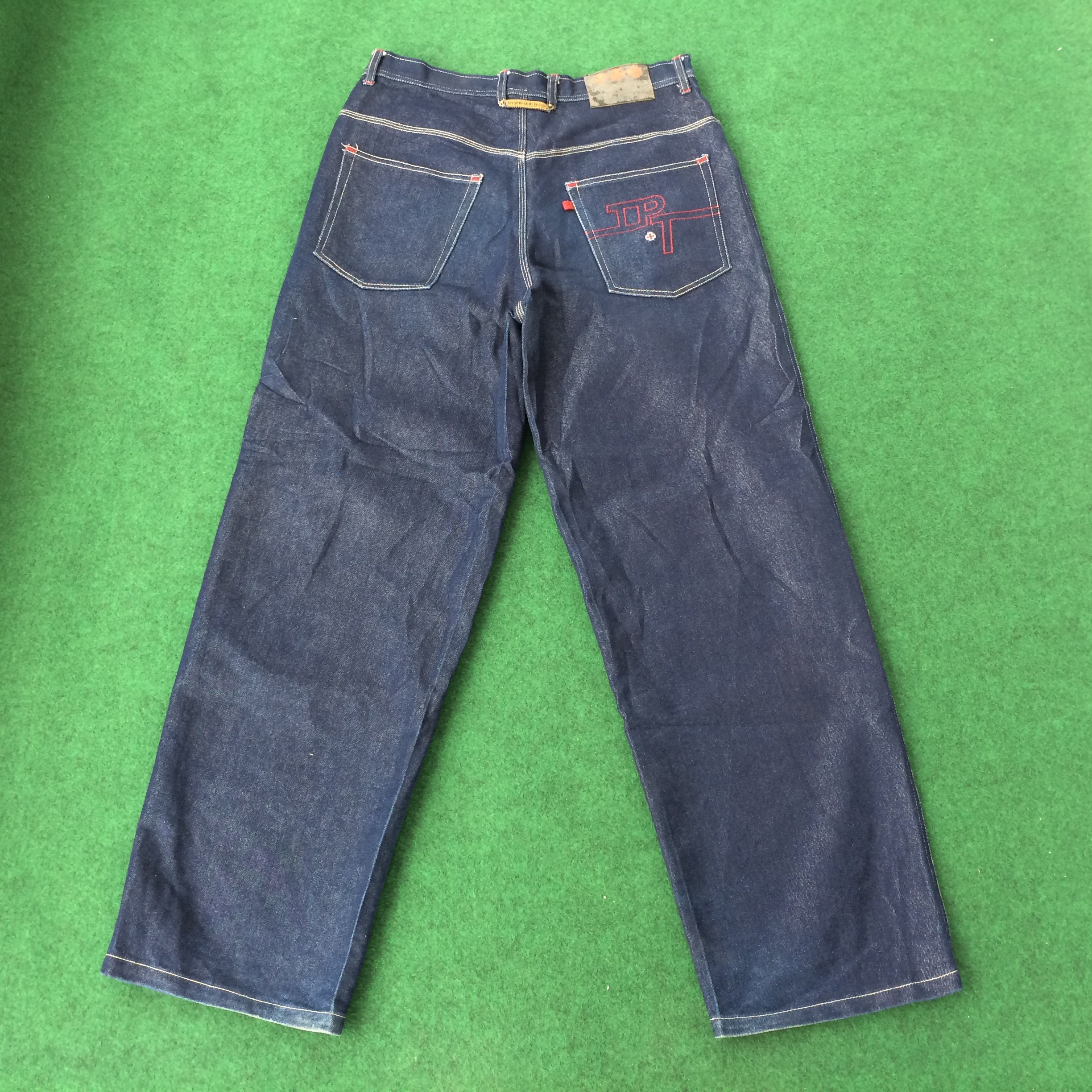 Vintage Independent Truck Skateboard Streetwear 90s Hip Hop Vintage Independent Truck Skateboard Streetwear 90s Hip Hop