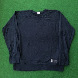 Vintage Champion Small Logo Streetwear 90s Sweatshirt