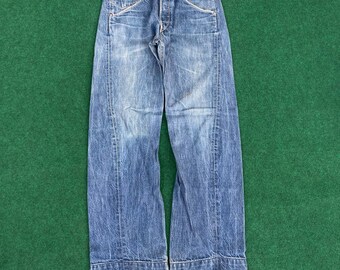 Vintage LEVIS Engineered Relaxed Cut Jeans Levis Engineered