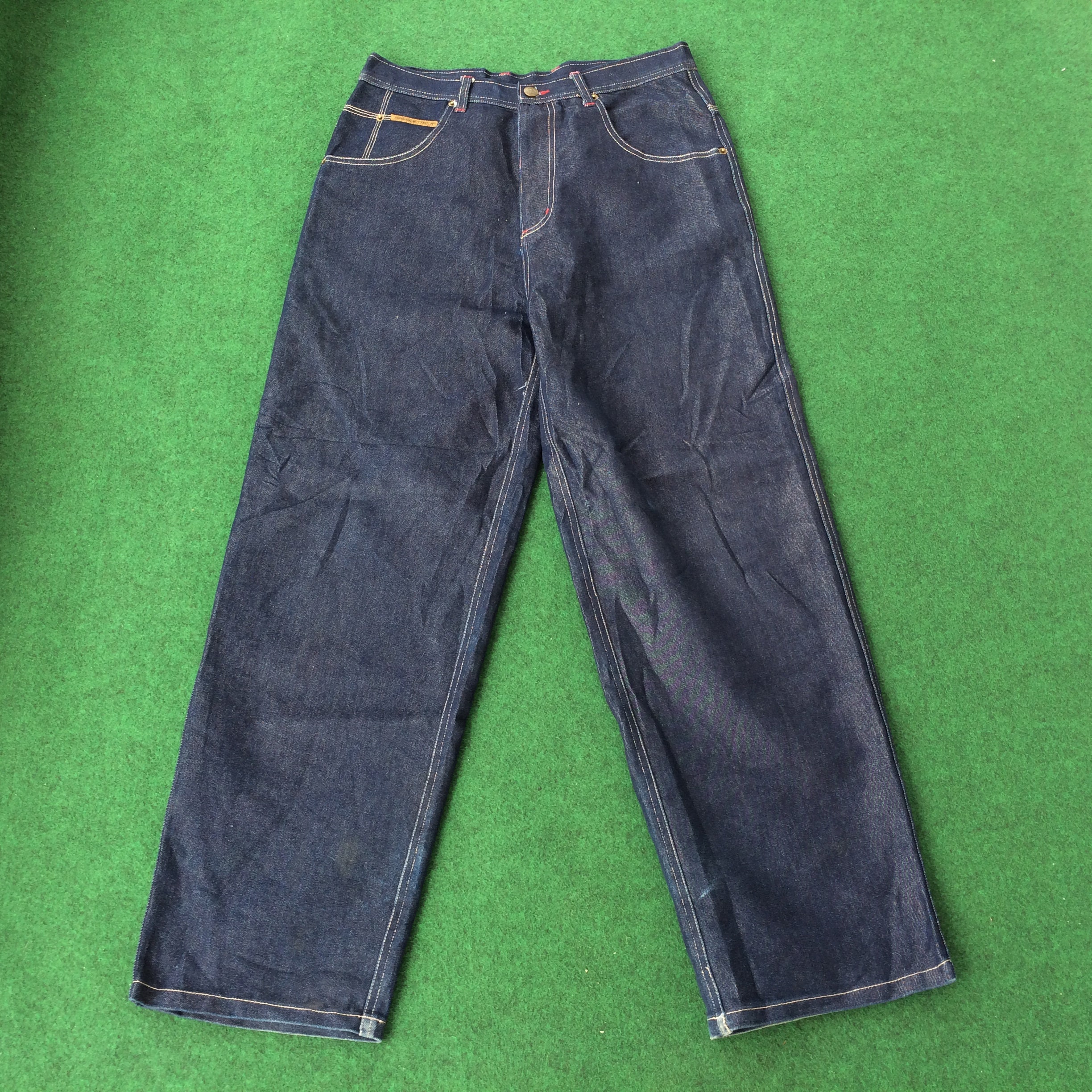 Vintage Independent Truck Skateboard Streetwear 90s Hip Hop Vintage Independent Truck Skateboard Streetwear 90s Hip Hop