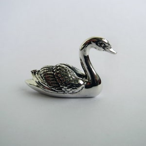 Swan ornament, silver