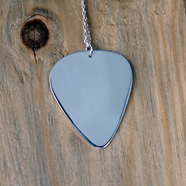 Guitar Pick Necklace-Silver 999 Guitar Pick-Custom Guitar Pick Necklace-Guitar Pick Pendant-Gift Idea-Schmuck Kette-Plektrum-Argent-Plata