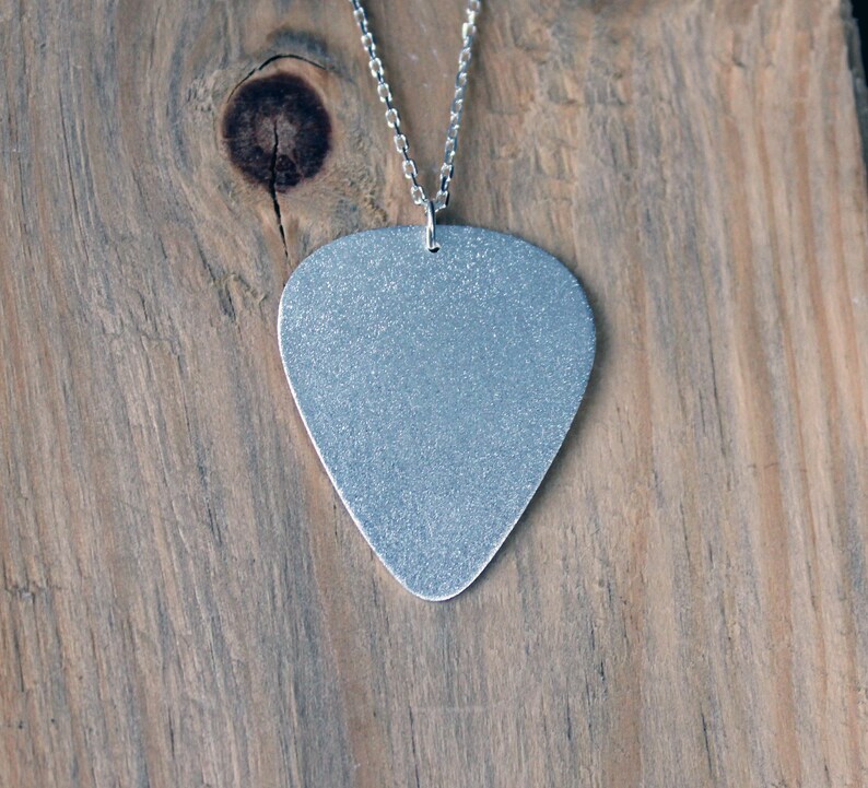 Guitar Pick Necklace-Silver 999 Guitar Pick-Custom Guitar Pick Necklace-Guitar Pick Pendant-Gift Idea-Schmuck Kette-Plektrum-Argent-Plata