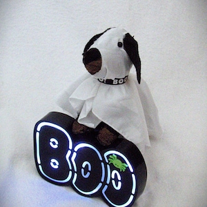 Felt Dachshund Black Tan Sculpture Boo sign Ghost lighted table Halloween decor