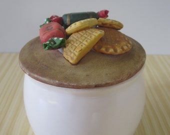 GOURMET ceramic POT. Sugar. Candy box. Pottery. Vintage decor. Women's gift Mother's Day, grandmother, Christmas, retirement, VALENTINE'S