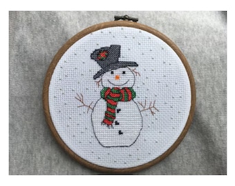 Schneemann Kreuzstich Muster PDF | Kreuzstichvorlage Weihnachten Winter | Anfänger Mini Kreuzstich | Sofortdownload + Alphabet