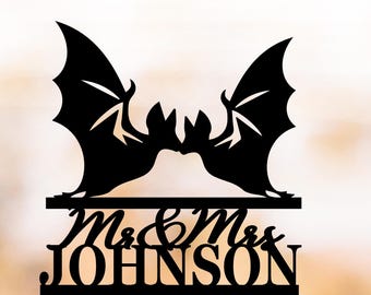 Halloween Bats Wedding Cake Topper Mr and mrs with custom name Gothic Weddings Personalized Toppers Bats cake decor