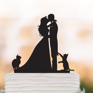 Bride and Groom Wedding Cake topper with cats,  groom kissing bride  funny cake topper. unique wedding cake topper,acrylic cake topper