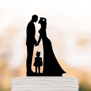 Family Wedding Cake topper with little girl, funny wedding cake toppers with child, cake topper bride and groom silhouette