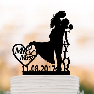 Bride and groom Wedding Cake topper mr and mrs,  silhouette wedding cake topper custom name, personalized cake topper with date