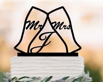 Toasting beer glass wedding cake topper, Mr and mrs wedding cake topper with initial, drunk cake topper