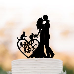 bride and groom Wedding Cake toppers with two cats, mr and mrs cake topper