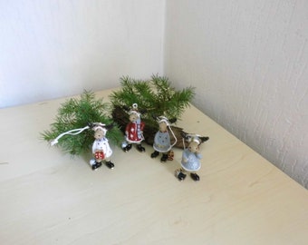 4x reindeer, moose in Christmas look with winter look for handicrafts decorating - Miniaturen Wichteldorf