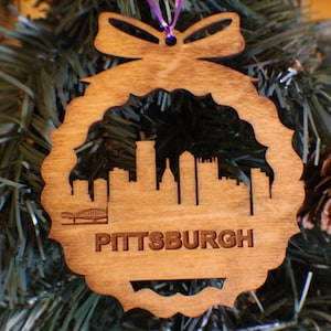 Pittsburgh Ornament, Skyline Disc Ornament, PA City Skyline, Christmas Tree Decor, New Home Pennsylvania Ornament, Pittsburgh Gift