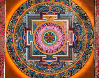 Beau Lotus Round Mandala avec Thangka de haute qualité peint à la main au Népal
