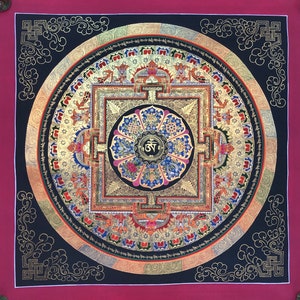 Magnifique mandala Om Asta Thangka Fait main au Népal Without Brocade