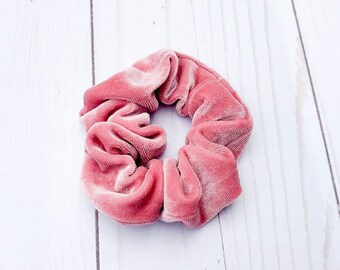 Velvet Hair Scrunchies, Rose Gold Velvet, Hair Scrunchies, Scrunchies Velvet, Fabric Scrunchies, Elastic Ties, Hair Accessories, Hair Ties