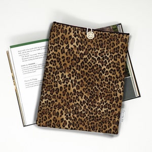 Tablet Pouch, Book Pouch, Kindle Pouch, Book Sleeve, Tablet Sleeve, Tablet Holder, Book Accessories, Padded Book Sleeve, Book Lover Gift