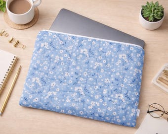 Elegant Blue Floral Quilted Laptop Sleeve - Perfect for Laptops & Tablets