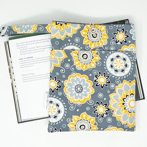 Kindle Pouch, Book Pouch, Book Sleeve, Kindle Sleeve, Tablet Pouch, Book Protector, Kindle Accessories, Padded Book Sleeve, Book Lover Gift