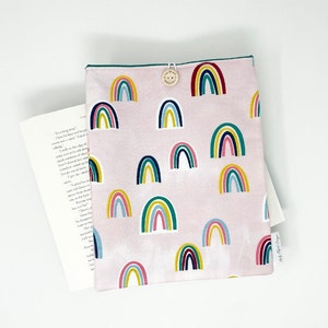 Tablet Sleeve, Tablet Case, Padded Tablet Sleeve, Book Sleeve, Book Cover, Kindle Cover, Kindle Sleeve, Book Accessories, Book Lover Gift