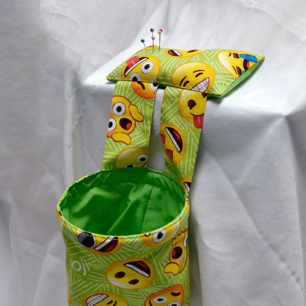 Emoji Pincushion with Thread Catcher, Scrap Caddy