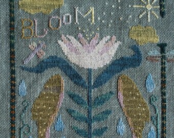 PDF pattern download – “Bloom from the Muck”