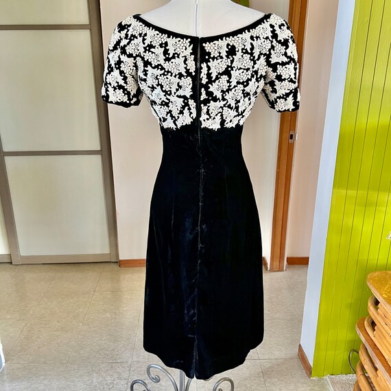 1950s Demi-Couture Level Nazareth Velvet Applique Dress