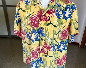 1970s does 40s vintage Kamehameha undersea print rayon Hawaiian shirt L