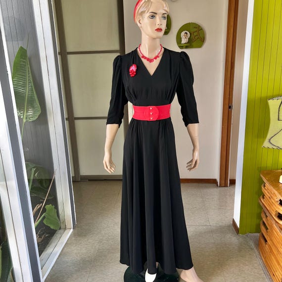 chinese dress ladies 1940's New York Creation Taupe Block-Color Crepe Belted Maxi Dress Gow main image 1