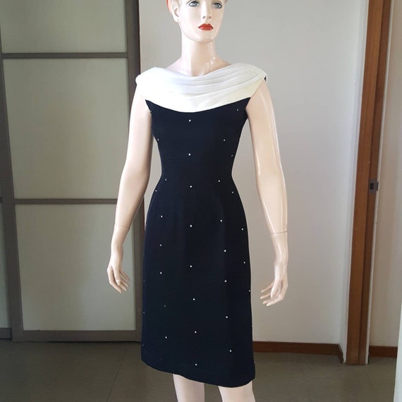 1950s vintage rhinestone sheath wiggle dress with… - image 2