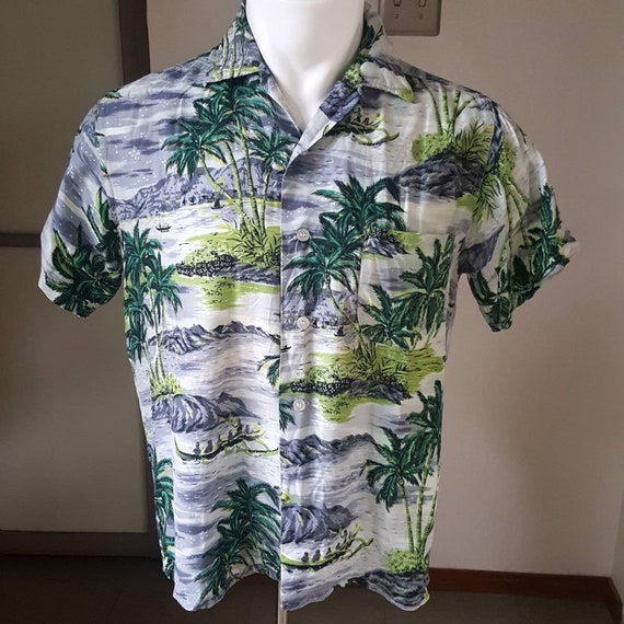 1950s Vintage Rayon Hawaiian Aloha Tiki Shirt M