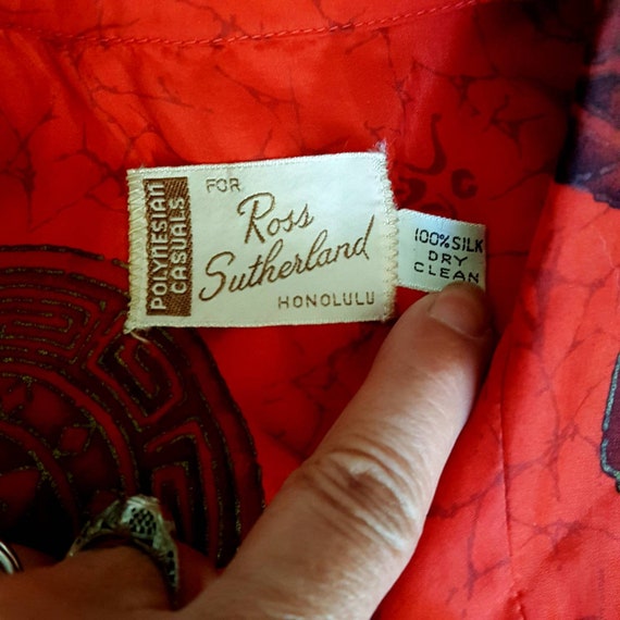 1950s Vintage Ross Sutherland silk Hawaiian shirt… - image 5