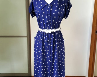 1950s vintage navy blue soft rayon dress with white check print 33W