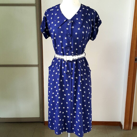 1950s vintage navy blue soft rayon dress with whi… - image 1