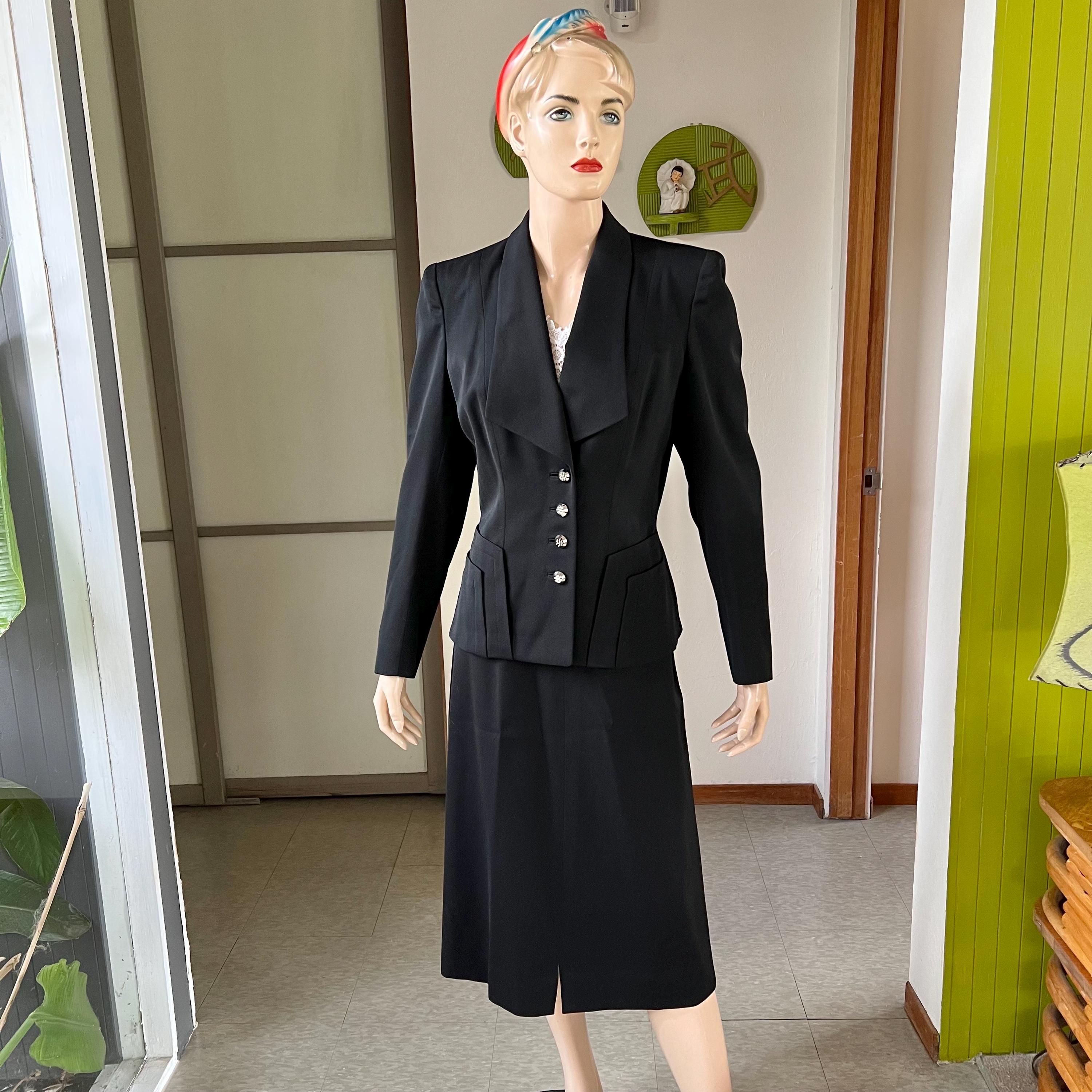 1940s or 50s Vintage Black Gabardine Women's Skirt Suit Perfect