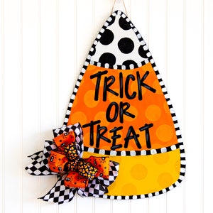 Halloween door hanger, candy corn door hanger, fall door hanger, trick or treat door hanger, halloween door decor, halloween decorations,