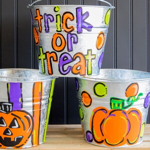 Personalized Trick or Treat Bucket Trick or Treat Bucket | Etsy