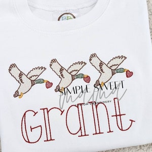 Valentine&#39;s Mallard Ducks with Hearts Embroidery T-shirt/Bubble/Romper