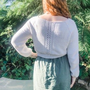 Seamless Lacey Cropped Pullover Knitting Pattern
