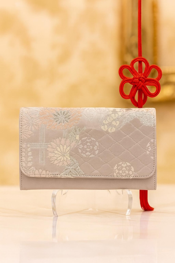 Vintage Bridesmaid mauve colored Kimono Obi clutch bag | Shop Online - AnninaDesigns