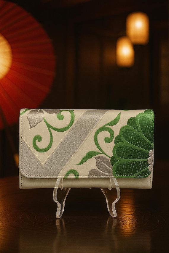 Green Kimono Clutch Bag – Vintage Obi Purse with Kiku Pattern | Silk Wedding Evening Bag | Handmade Japanese Accessory