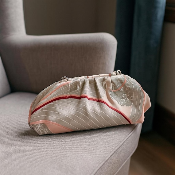 Exclusive Kimono Dumpling Bag with Kiku Pattern – Handcrafted Vintage Clutch in Pink, Silver, and Red