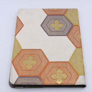Handcrafted Vinatge Tablet Cover