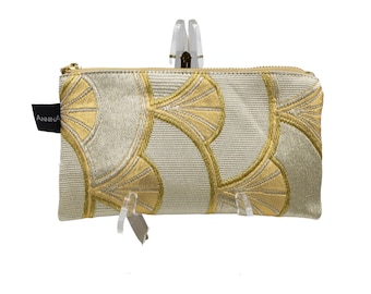 Handgemaakt Obi-polsbandje | Japanse kimonozijde | Gouden mini-clutch met Seigaiha-patroon