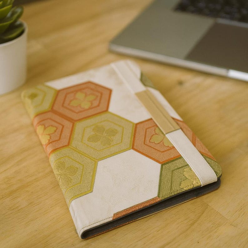 Funda vintage para tableta Obi / Patrones Hanabishi & Kikkou imagen 1